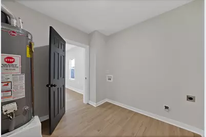 2803 Wilkinson Avenue, Fort Worth, TX 76103 - Photo 27