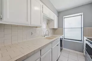 5809 Mansfield Rd, Arlington, TX 76017 - Photo 7