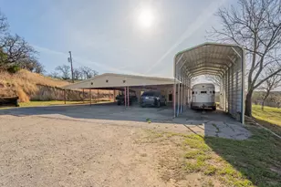 1857 Old Bonita Rd, Nocona, TX 76255 - Photo 3