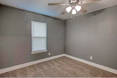 307 Dee Lane, Arlington, TX 76011 - Photo 11