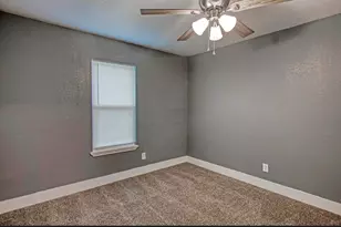 307 Dee Ln, Arlington, TX 76011 - Photo 11