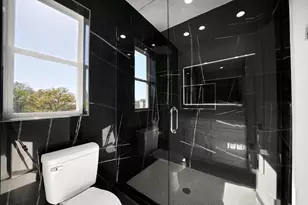 7207 Mohawk Dr, Dallas, TX 75235 - Photo 29