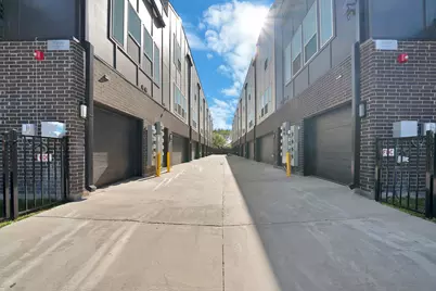 7207 Mohawk Drive #102, Dallas, TX 75235 - Photo 5