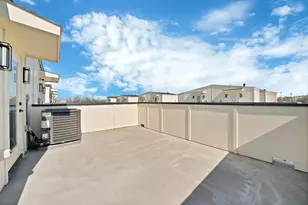 7207 Mohawk Dr, Dallas, TX 75235 - Photo 37