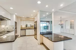 5200 Keller Springs Rd, Dallas, TX 75248 - Photo 15