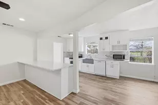 3913 Hickox Rd, Rowlett, TX 75089 - Photo 9