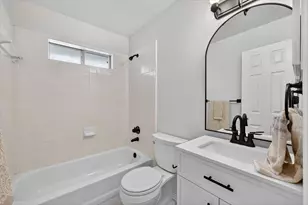 1406 Kynette Dr, Euless, TX 76040 - Photo 17