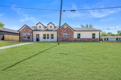 802 Jefferson Street E, Sulphur Springs, TX 75482 - Photo 3