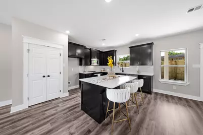 802 Jefferson Street E, Sulphur Springs, TX 75482 - Photo 7