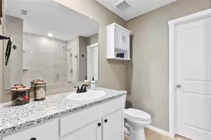 209 Adelina Dr, Little Elm, TX 75068 - Photo 15