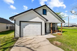 300 W Main St, Itasca, TX 76055 - Photo 3