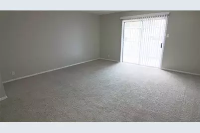 101 Westcourt Drive, Cleburne, TX 76033 - Photo 5