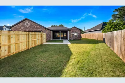 808 Jefferson Street E, Sulphur Springs, TX 75482 - Photo 27