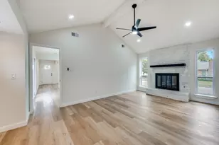 1129 Yorkshire Dr, Carrollton, TX 75007 - Photo 9