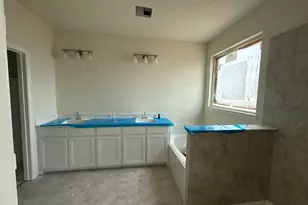 1217 Colca Dr, Springtown, TX 76082 - Photo 7