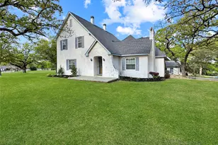 1205 Forest Ridge Dr, Bedford, TX 76022 - Photo 1