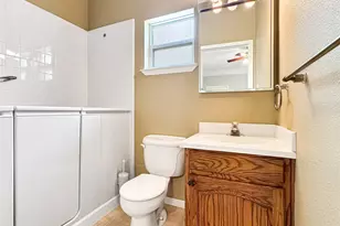 1205 Forest Ridge Dr, Bedford, TX 76022 - Photo 23