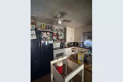 526 Henderson Boulevard, Groesbeck, TX 76642 - Photo 5