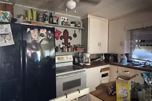 526 Henderson Blvd, Groesbeck, TX 76642 - Photo 5