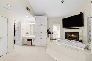 6517 Briarmeade Dr, Dallas, TX 75254 - Photo 19