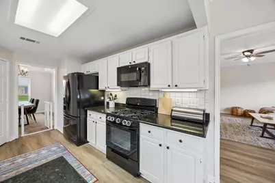 1669 Crosshaven Drive, Lewisville, TX 75077 - Photo 11