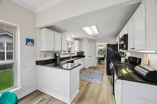 1669 Crosshaven Dr, Lewisville, TX 75077 - Photo 9