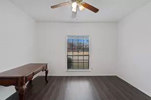 5205 Wood Creek Ln, Garland, TX 75044 - Photo 9