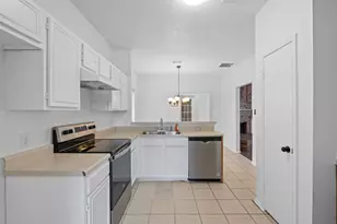 5205 Wood Creek Ln, Garland, TX 75044 - Photo 13