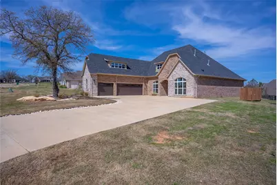 4028 Pinnacle Ridge, Granbury, TX 76049 - Photo 1