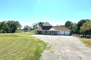 9805 Eldorado Dr, Burleson, TX 76028 - Photo 3