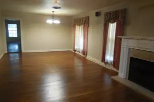 609 W Main St, Ranger, TX 76470 - Photo 3