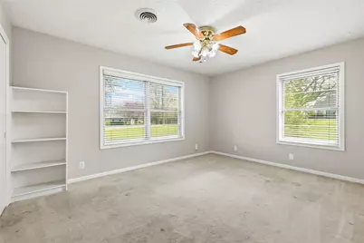 1106 Central Avenue, Bowie, TX 76230 - Photo 35