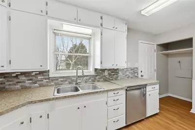 1106 Central Avenue, Bowie, TX 76230 - Photo 13