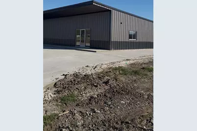 1095 W Front Highway #1,2,3, Blossom, TX 75416 - Photo 5