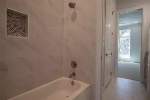 3702 Dry Creek Rd, Granbury, TX 76049 - Photo 17