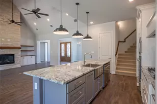 3702 Dry Creek Rd, Granbury, TX 76049 - Photo 7