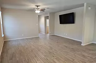 6737 Windfall Dr, Fort Worth, TX 76135 - Photo 7