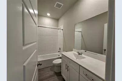 6737 Windfall Drive, Fort Worth, TX 76135 - Photo 19