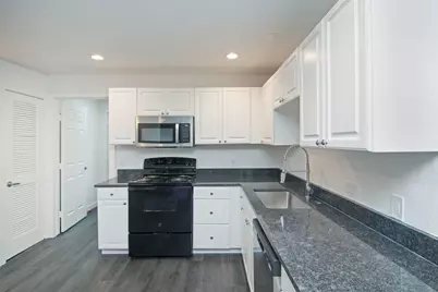 305 College Street, Farmersville, TX 75442 - Photo 9