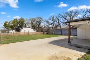 1024 Greenlee St, Denton, TX 76201 - Photo 25