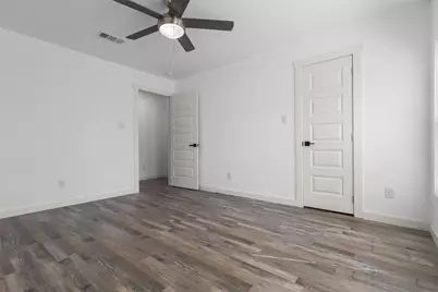 1024 Greenlee Street, Denton, TX 76201 - Photo 17