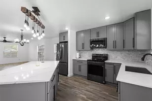 1024 Greenlee St, Denton, TX 76201 - Photo 11