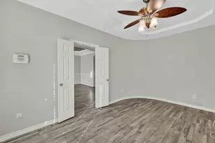 9102 Hogan Dr, Rowlett, TX 75089 - Photo 5