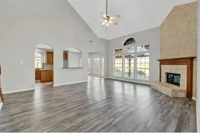 9102 Hogan Drive, Rowlett, TX 75089 - Photo 7