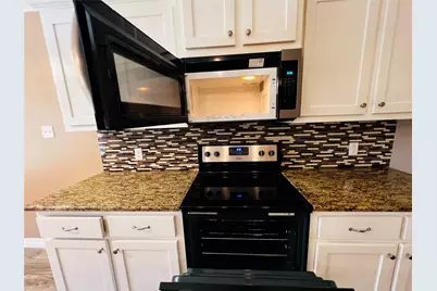 121 Frank Street, Greenville, TX 75402 - Photo 15