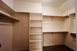 121 Frank St, Greenville, TX 75402 - Photo 11