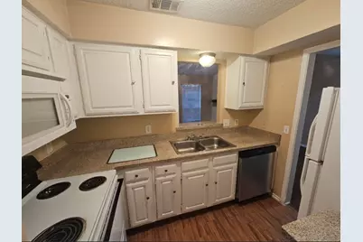 1402 Darr Street #A, Irving, TX 75061 - Photo 5