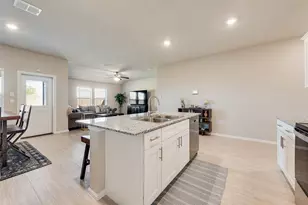 16453 Severn Ln, Fort Worth, TX 76247 - Photo 9