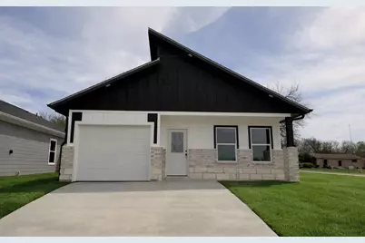 2609 Carver Street, Greenville, TX 75401 - Photo 1