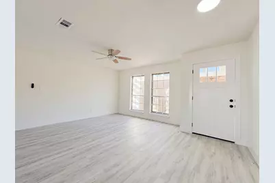 6320 Arthur Drive, Edgecliff Village, TX 76134 - Photo 11